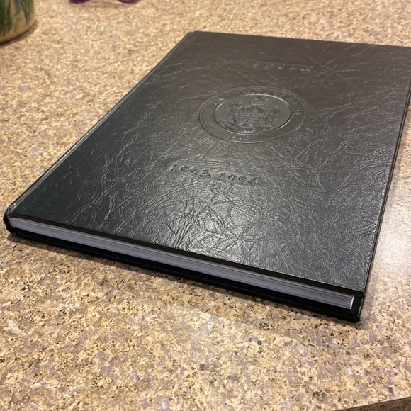 1993-1994 University of Maine Orono Prism Yearbook - Picture 13 of 16